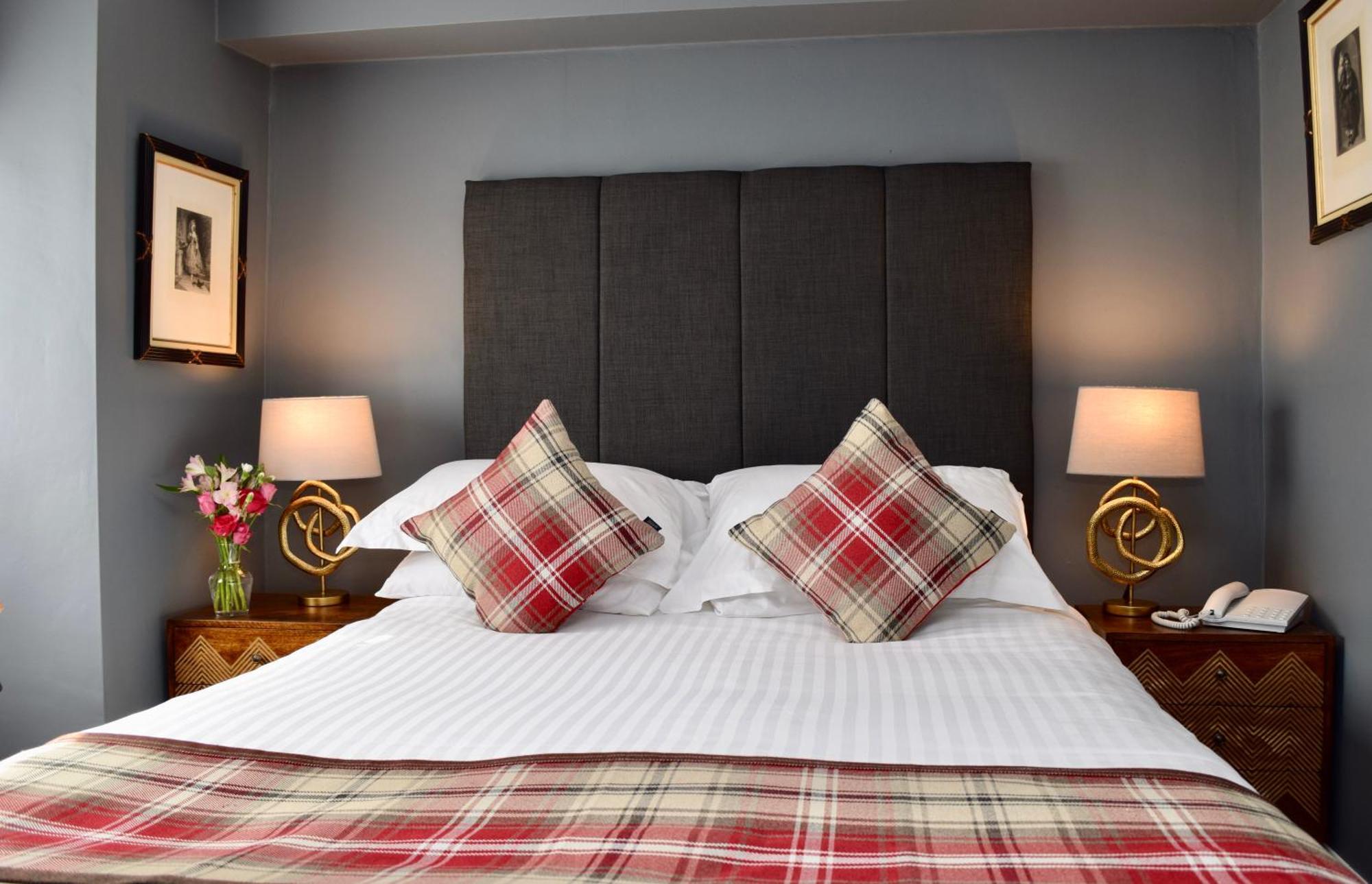 The White Hart Hotel Moretonhampstead Buitenkant foto
